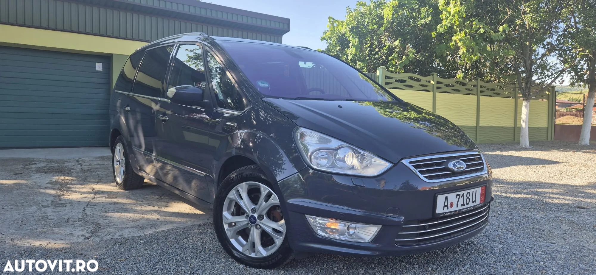 Ford Galaxy - 35