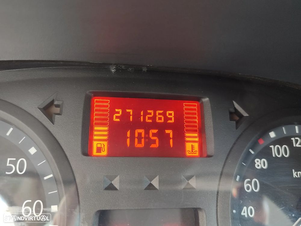 Renault Clio 1.5 dCi Dynamique - 9