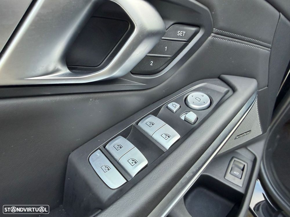 BMW M3 Competition xDrive - 28