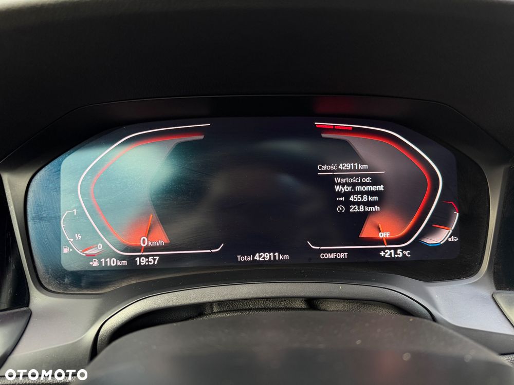 BMW Seria 3 330i xDrive M Sport - 14