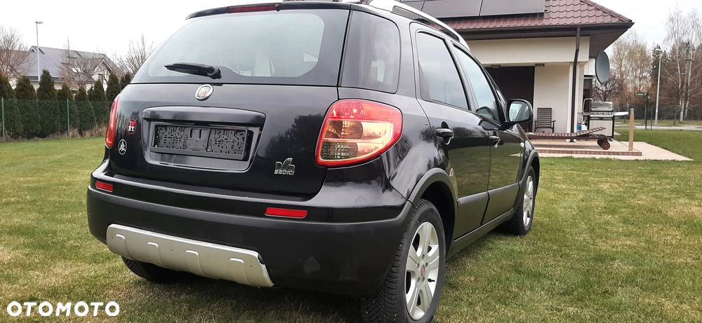 Fiat Sedici 1.6 16V 4x2 Emotion - 16