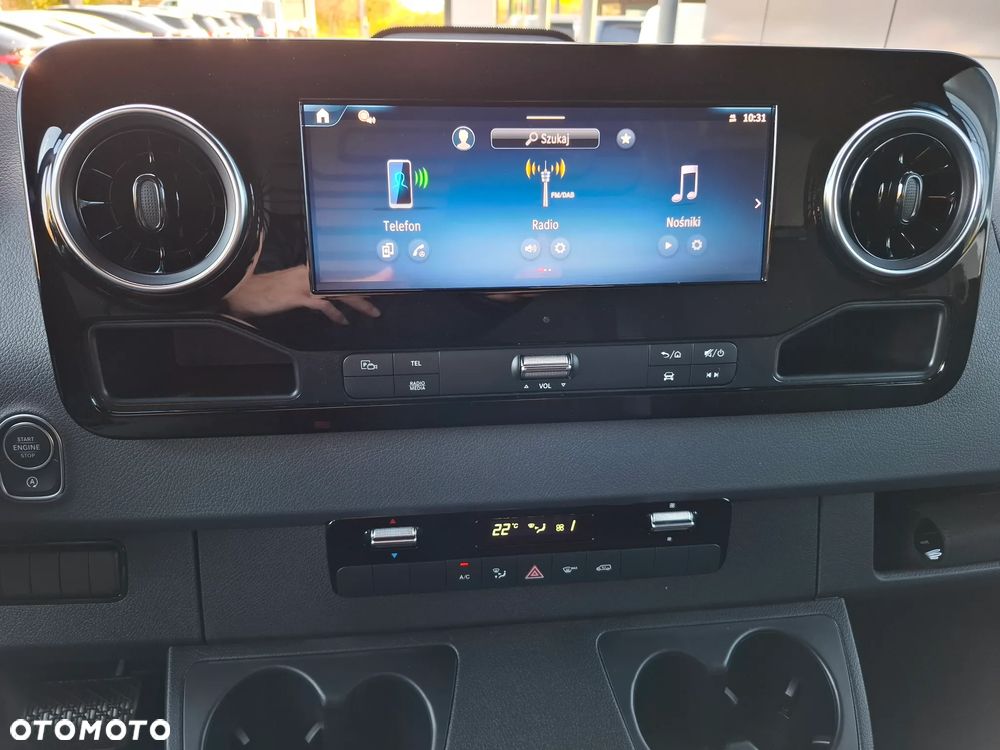 Mercedes-Benz Sprinter 319 CDI Furgon Ekstra Długi 4325+mm - 25