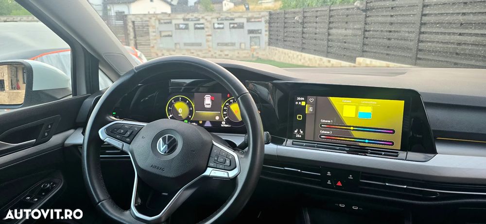 Volkswagen Golf 2.0 TDI SCR DSG Life - 26