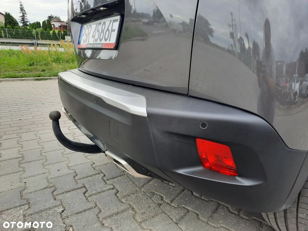 Peugeot 2008 1.2 Pure Tech GPF Allure S&S EAT6 - 13