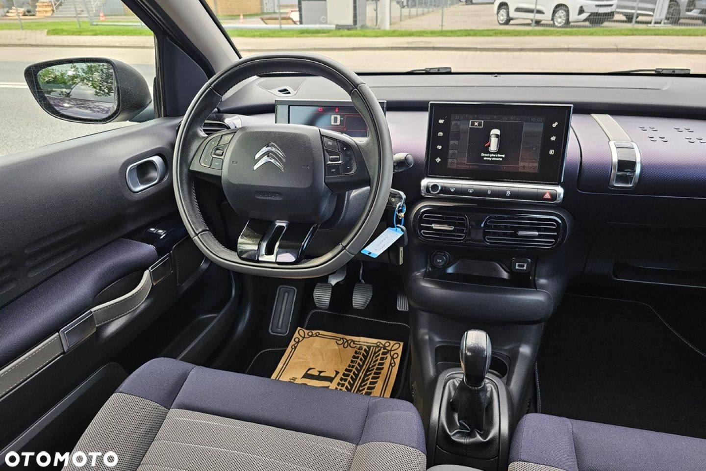 Citroën C4 Cactus - 16