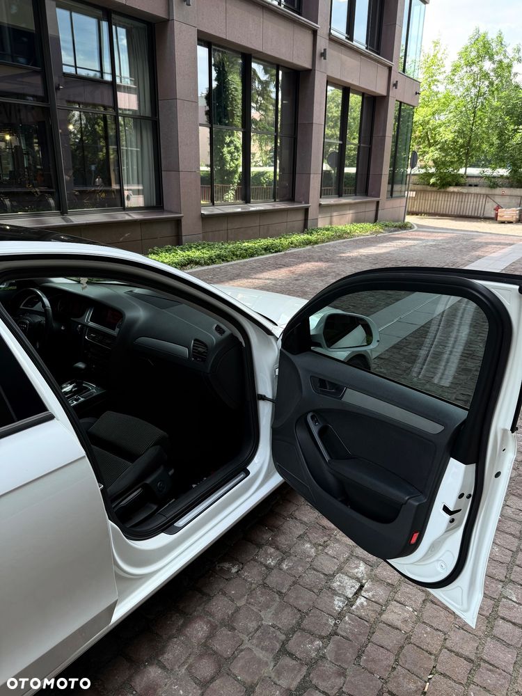 Audi A4 Limousine - 24