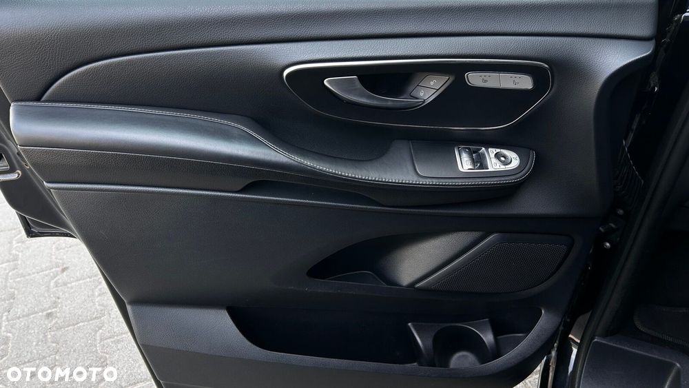 Mercedes-Benz Klasa V 300 d Avantgarde 9G-Tronic (ekstra d³) - 10