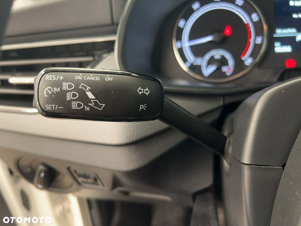 Skoda Scala 1.0 TSI Ambition - 25