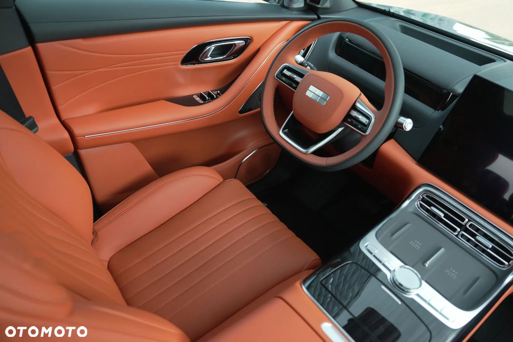 Geely M9 - 24