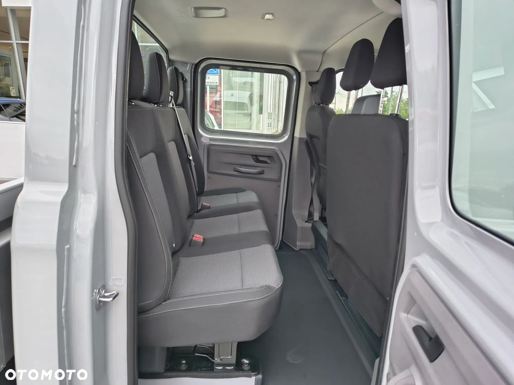 Volkswagen Transporter L2 4Motion DSG - 18