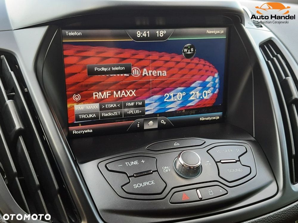 Ford Kuga 1.5 EcoBoost 2x4 Titanium - 27