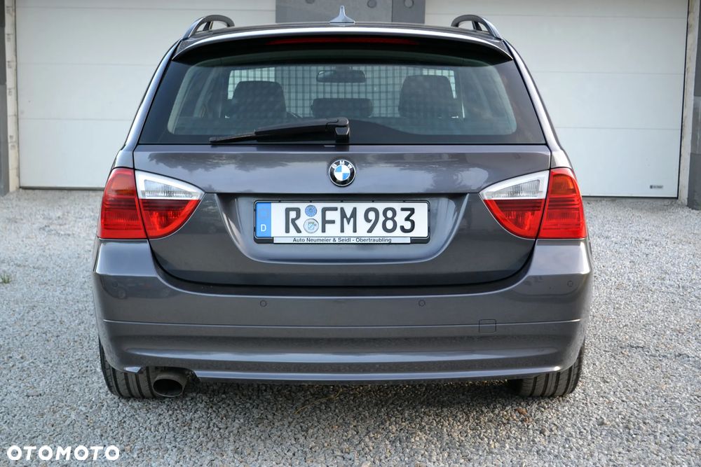 BMW Seria 3 320d DPF - 5