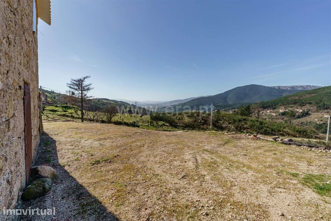 Quinta T4 / Covilhã, Teixoso - Grande imagem: 4/20