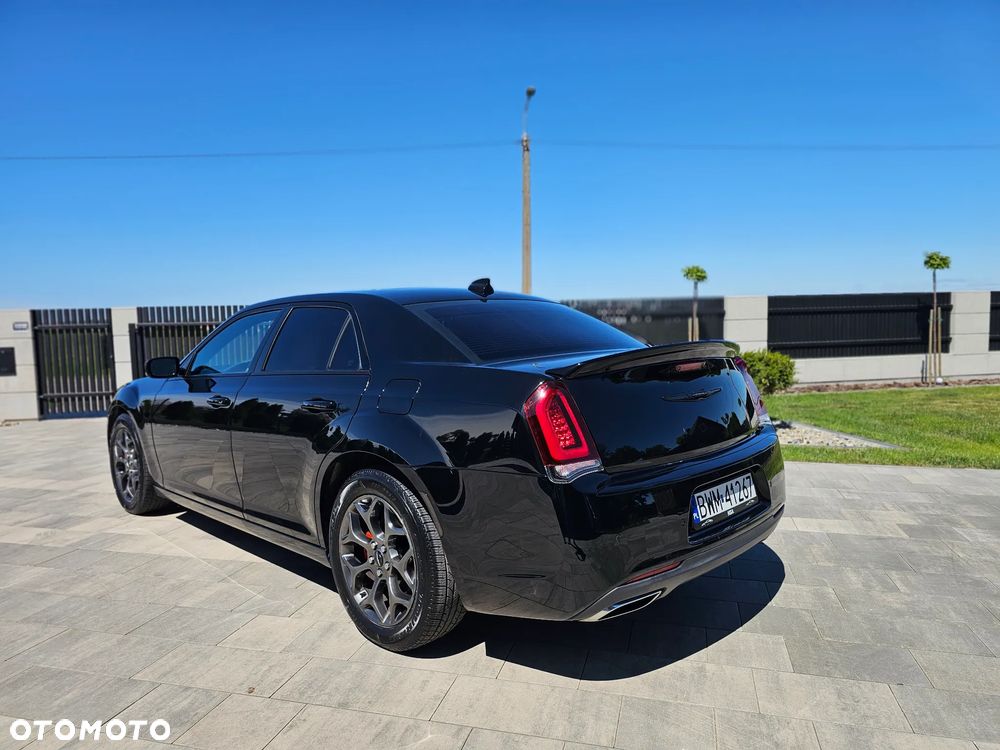 Chrysler 300s - 6