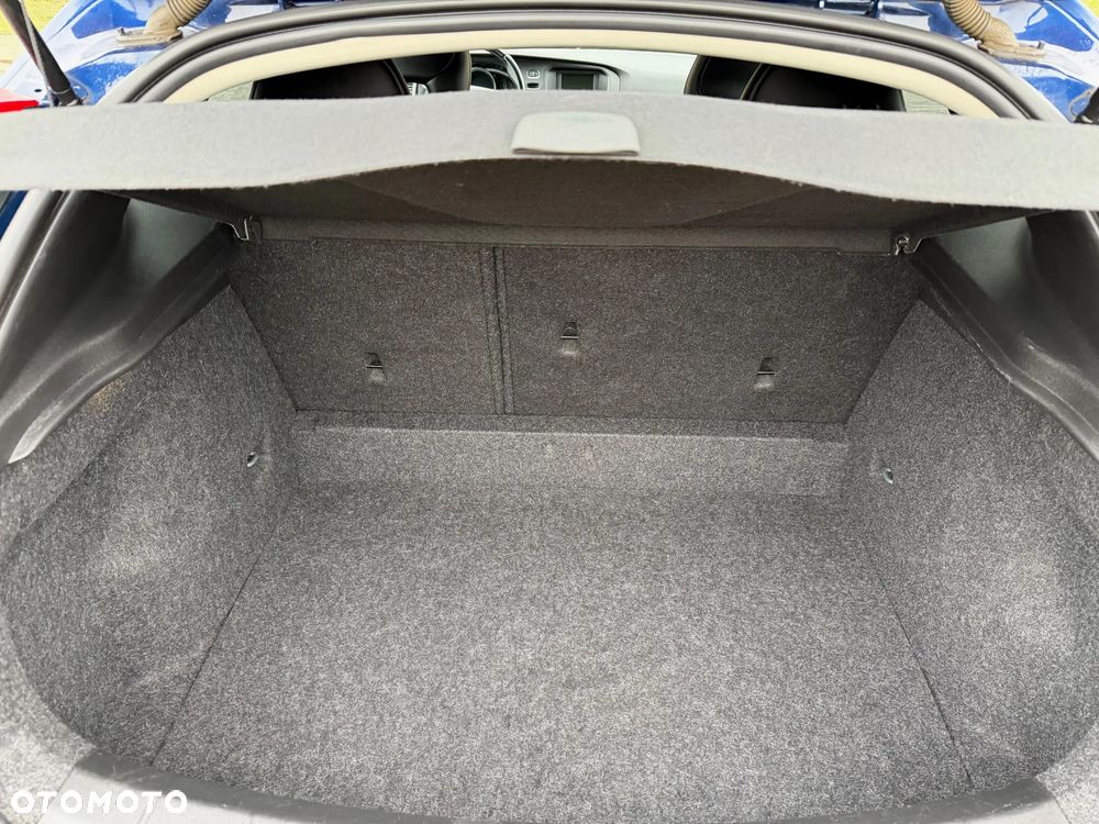 Volvo V40 Cross Country D2 Ocean Race - 13