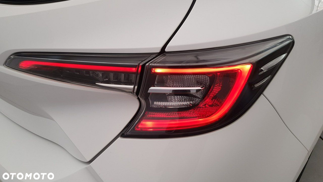 Toyota Corolla - 16