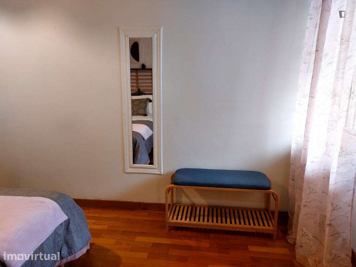 Quarto - localizado em Arroios Lisbon - Grande imagem: 5/13