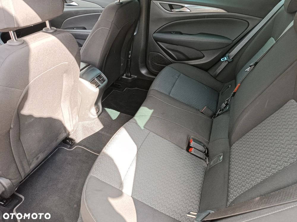 Opel Insignia CT 2.0 CDTI Exclusive S&S - 31