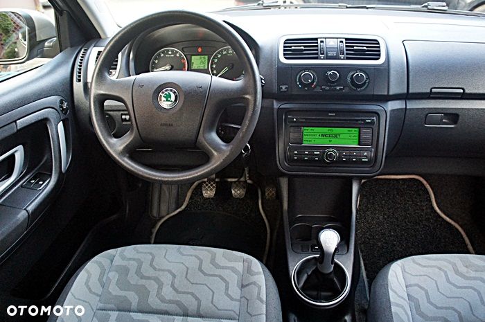 Skoda Fabia 1.2 HTP Ambiente - 20