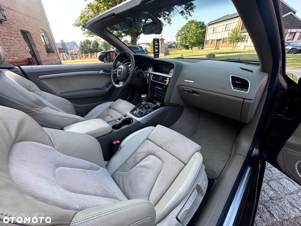 Audi A5 Cabrio - 6