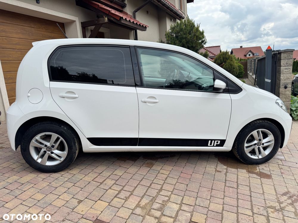 Volkswagen up! 1.0 move - 26