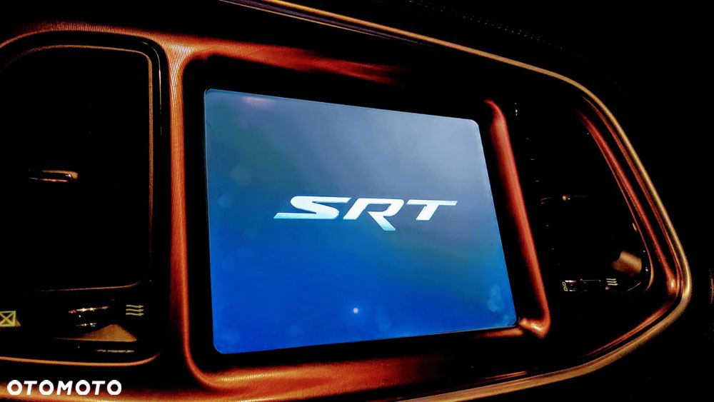 Dodge Challenger 6.4 Scat Pack - 29