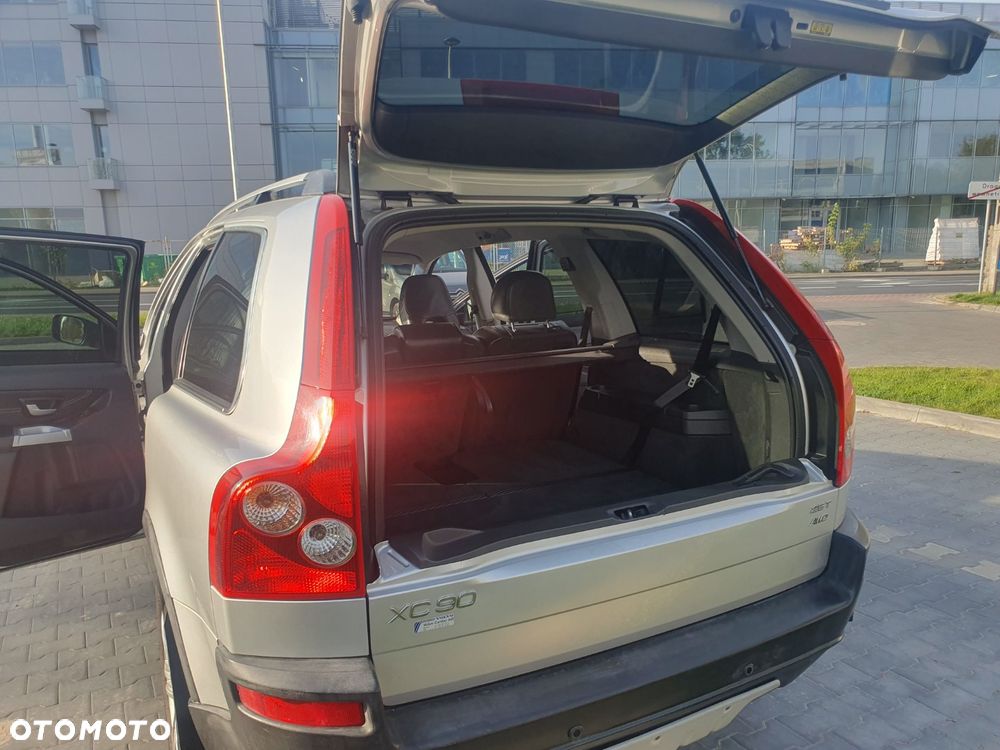 Volvo XC 90 - 25