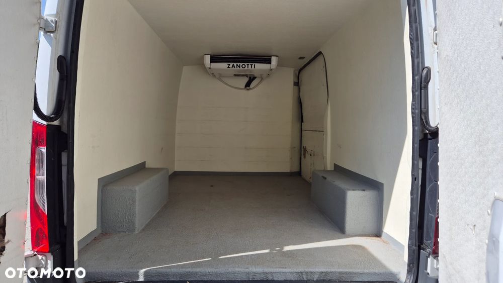 Mercedes-Benz SPRINTER - 7