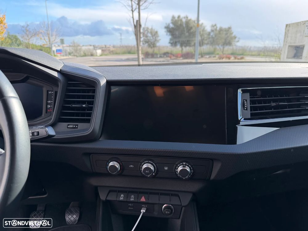 Audi A1 Sportback 30 TFSI advanced - 12