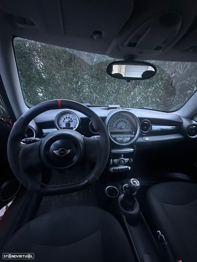 MINI 3 Portas Cooper D - 5