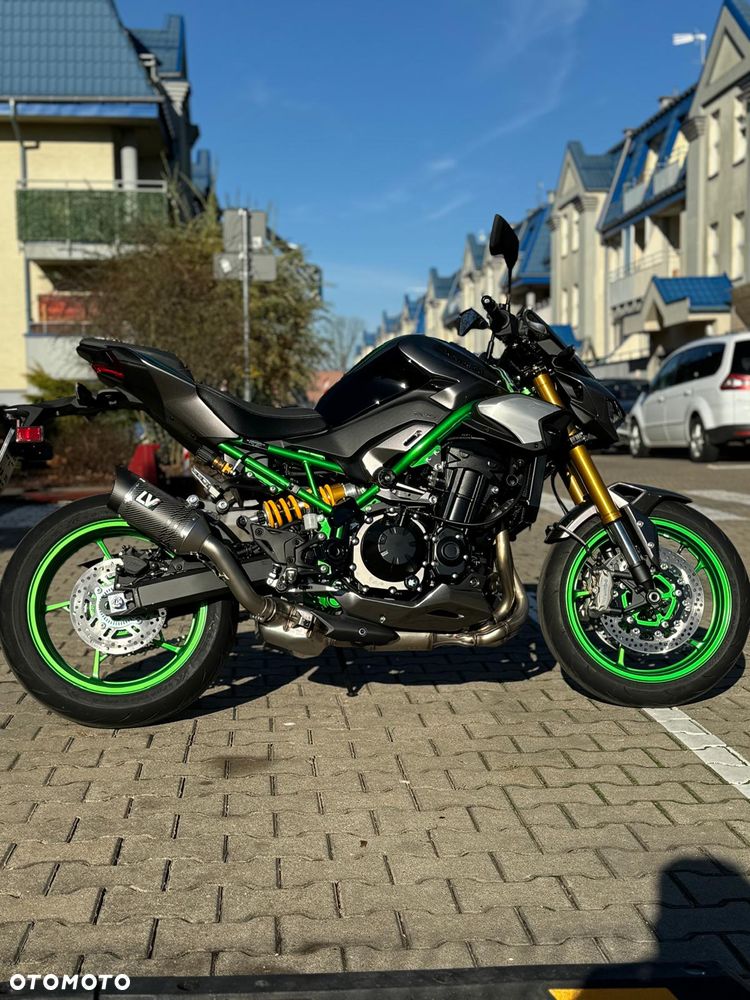 Kawasaki Z 900 - 12