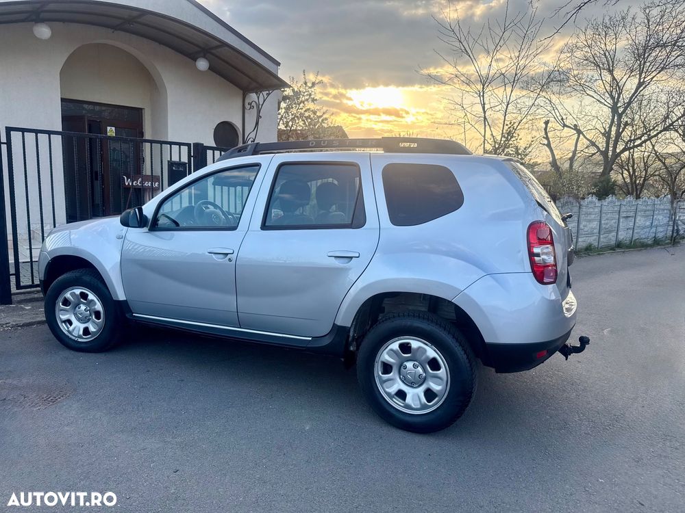 Dacia Duster 1.5 dCi 4x2 Laureate - 38