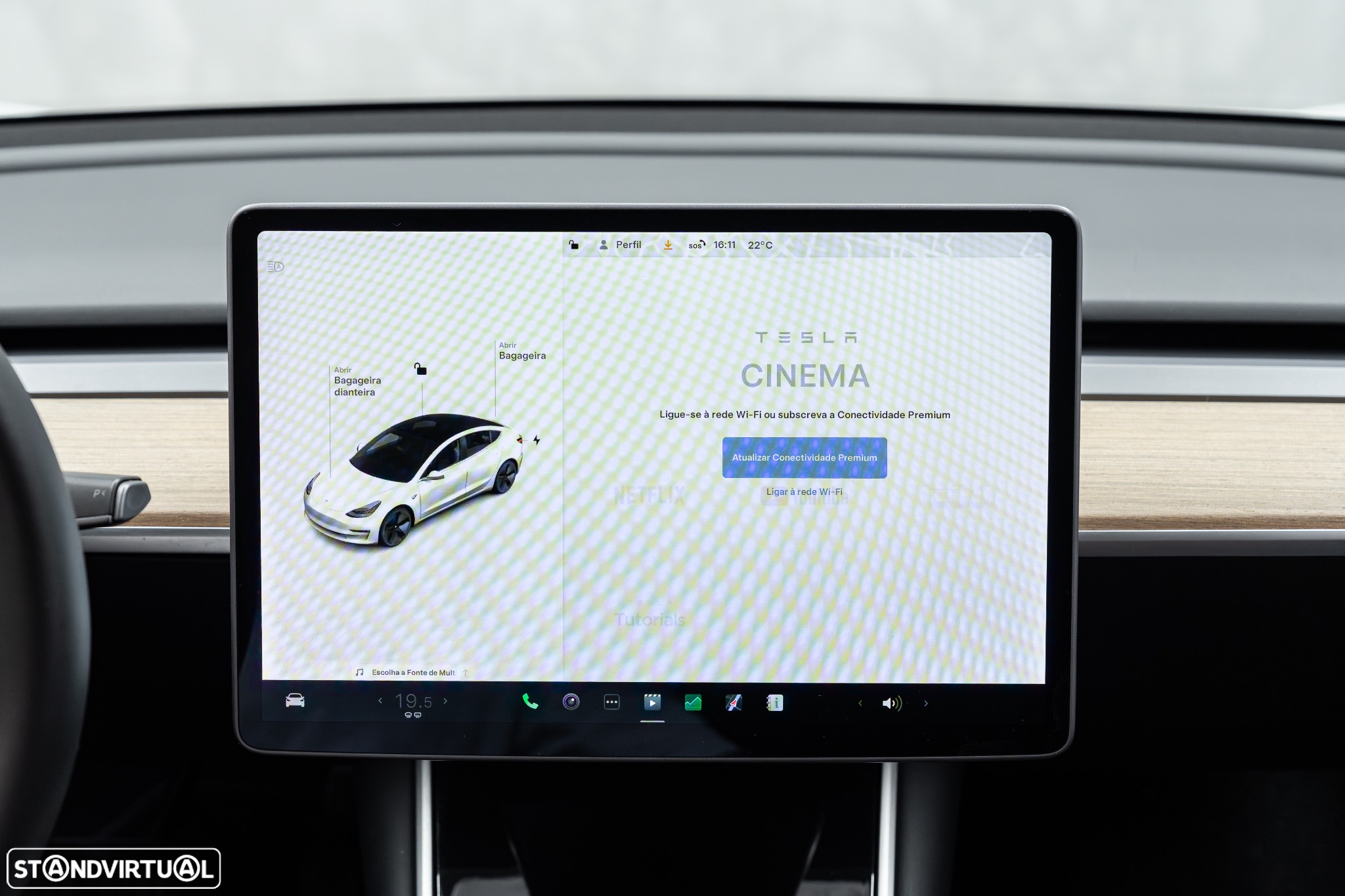 Tesla Model 3 Long-Range Dual Motor AWD - 25