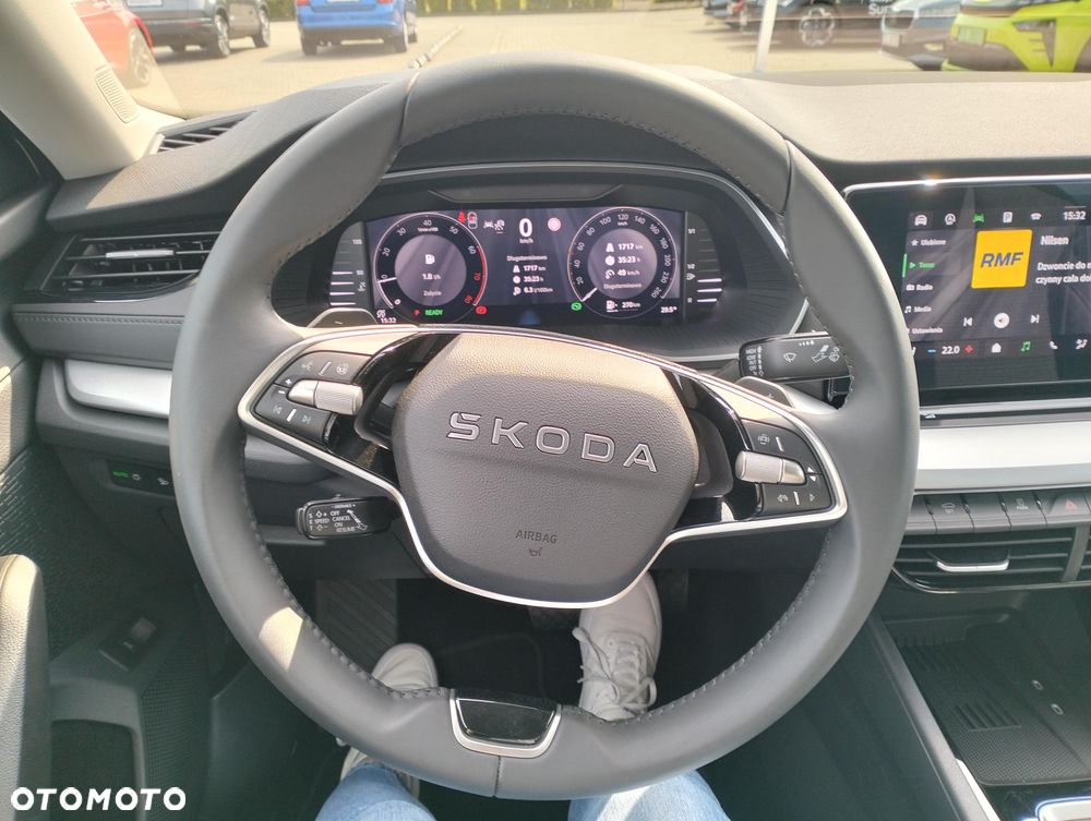 Skoda Octavia 1.5 TSI mHEV Selection DSG - 9