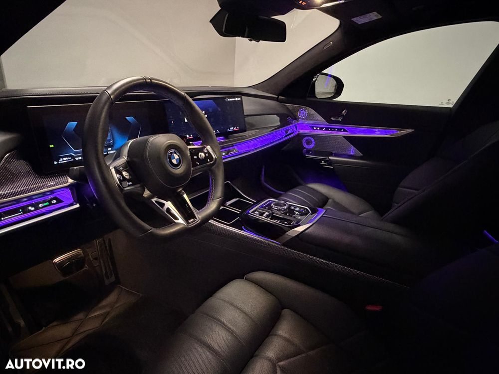 BMW M7 M760e xDrive - 4