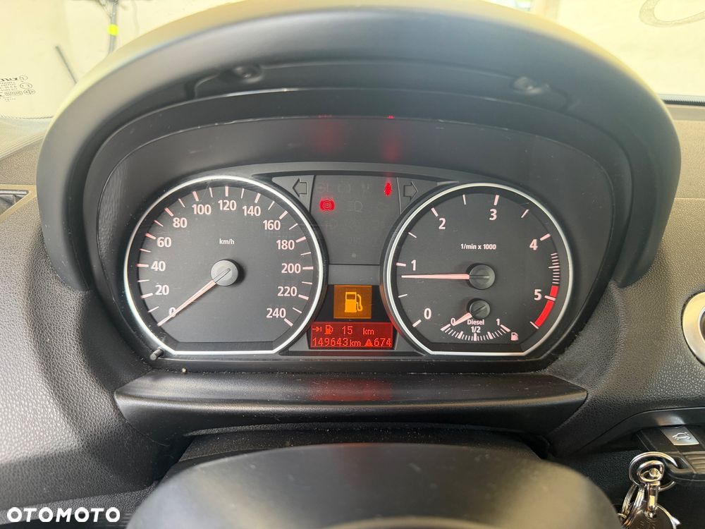 BMW Seria 1 118d - 8