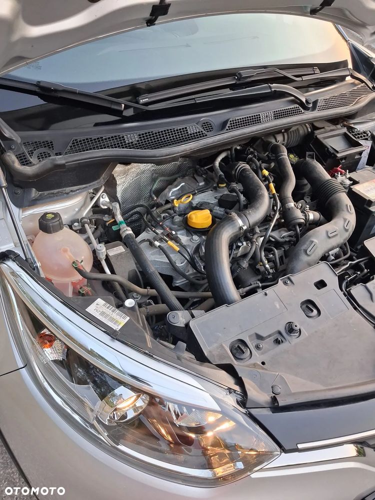Renault Captur - 19