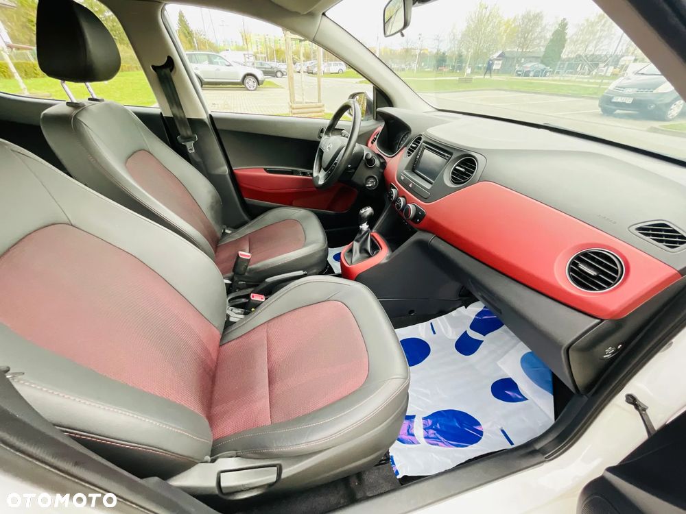 Hyundai i10 1.2 Fifa World Cup Edition - 14