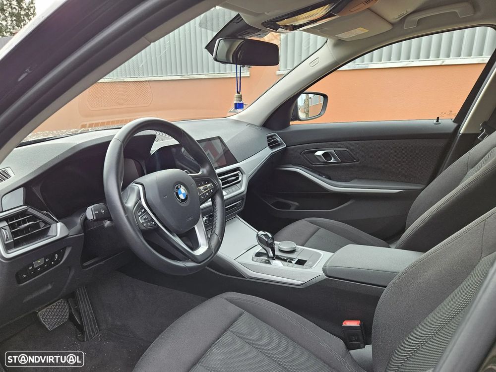 BMW 330 e Corporate Edition Auto - 10