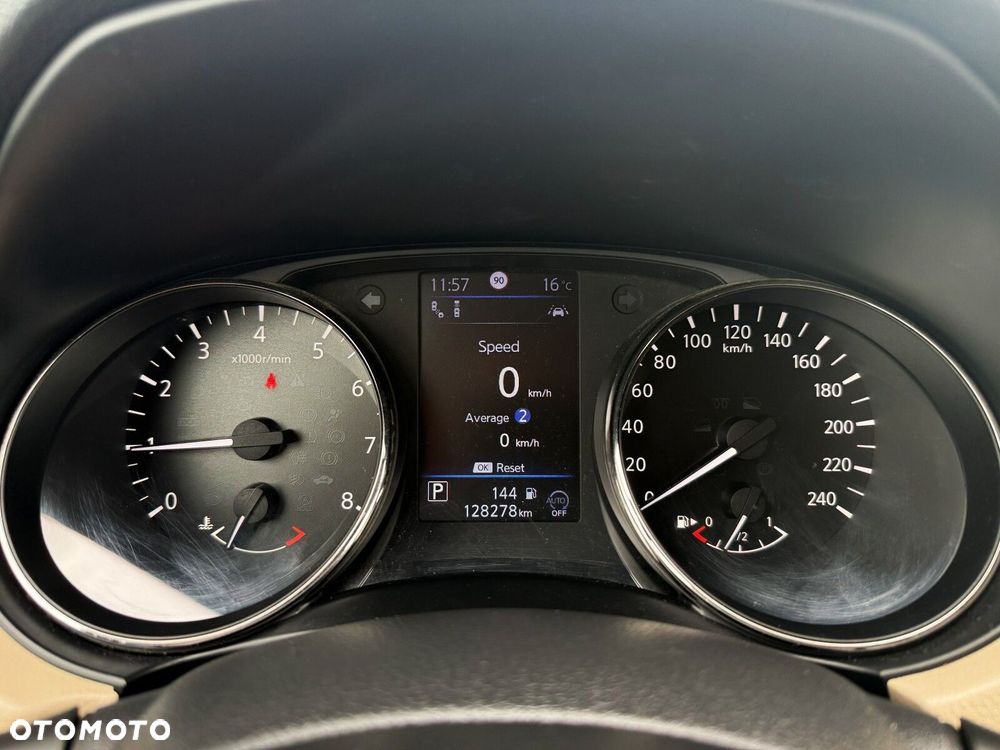 Nissan X-Trail 1.3 DIG-T Tekna 2WD DCT - 21
