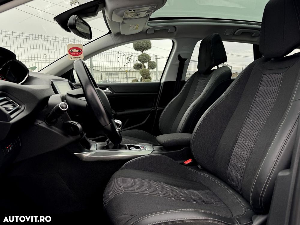 Peugeot 308 - 6