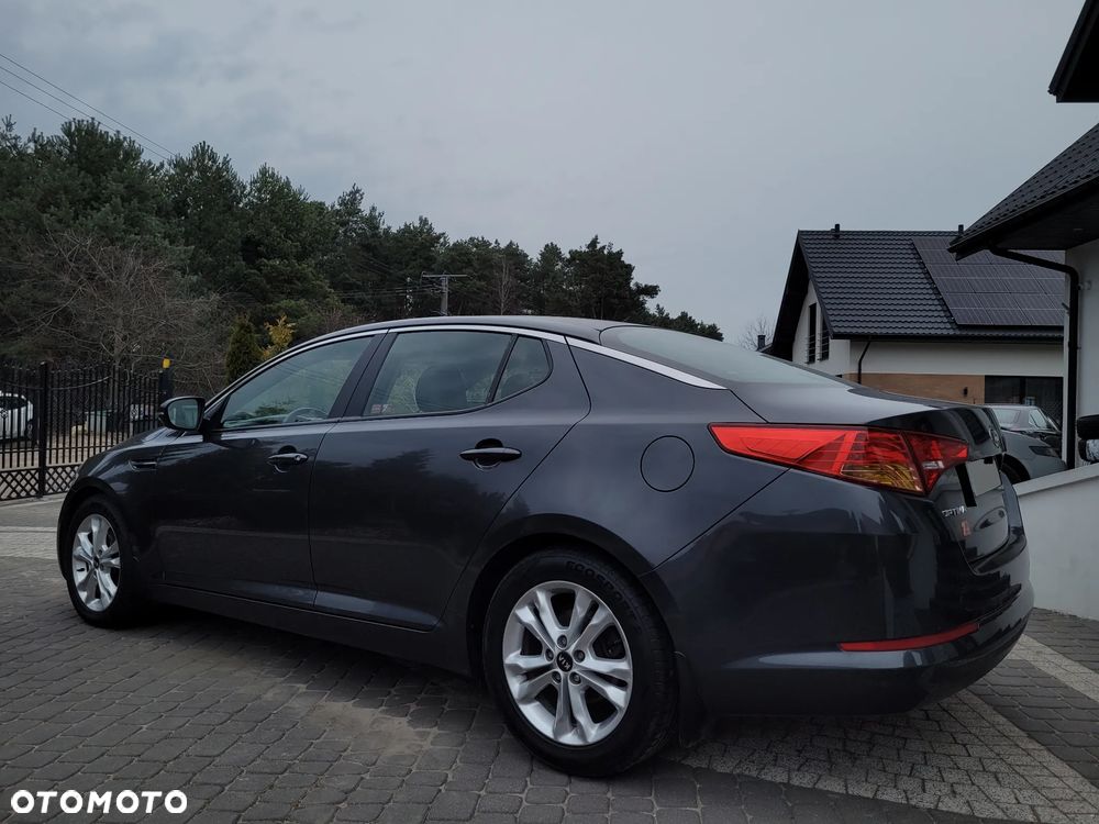 Kia Optima - 3