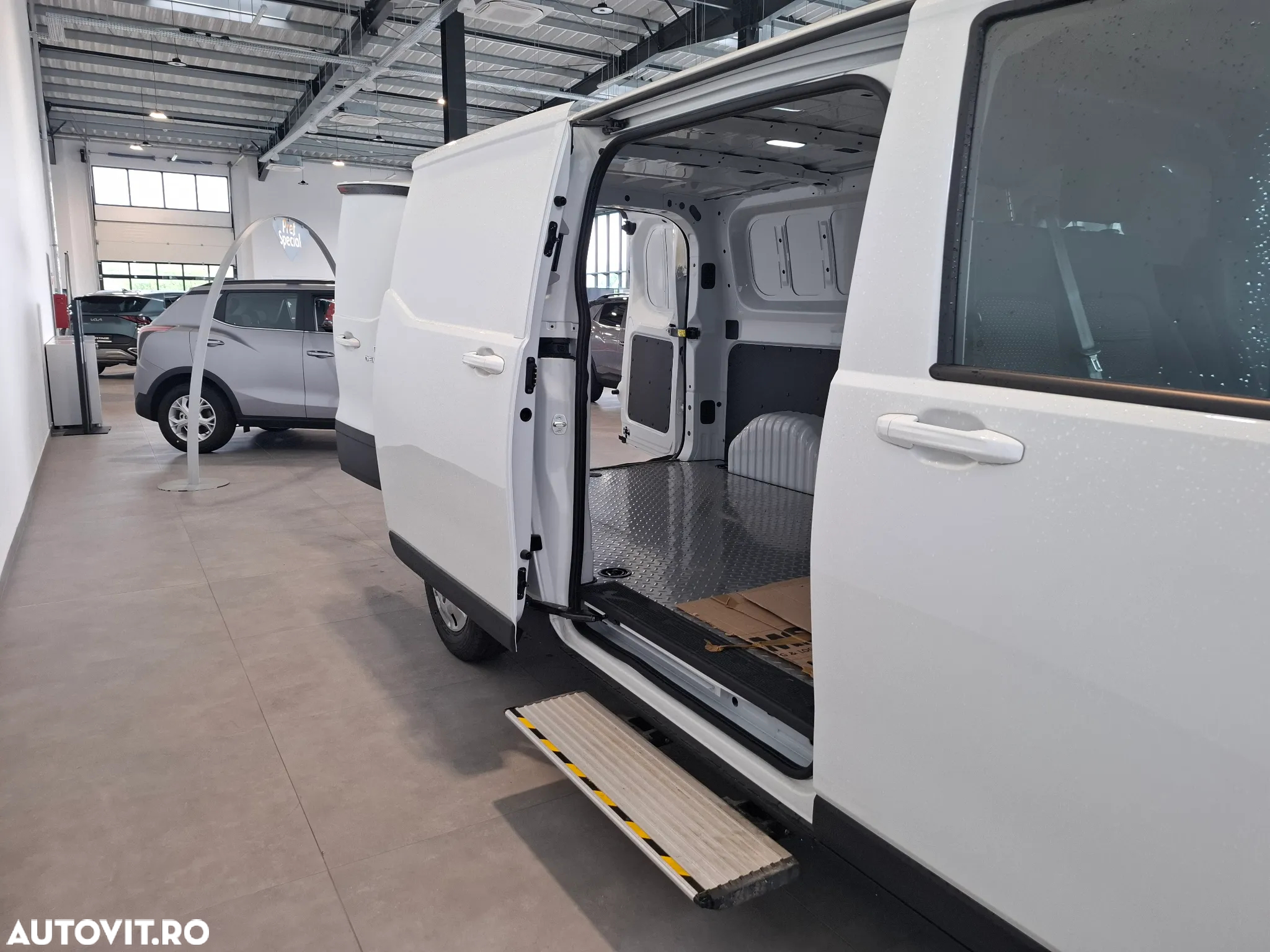 Maxus DELIVER 7 - 31