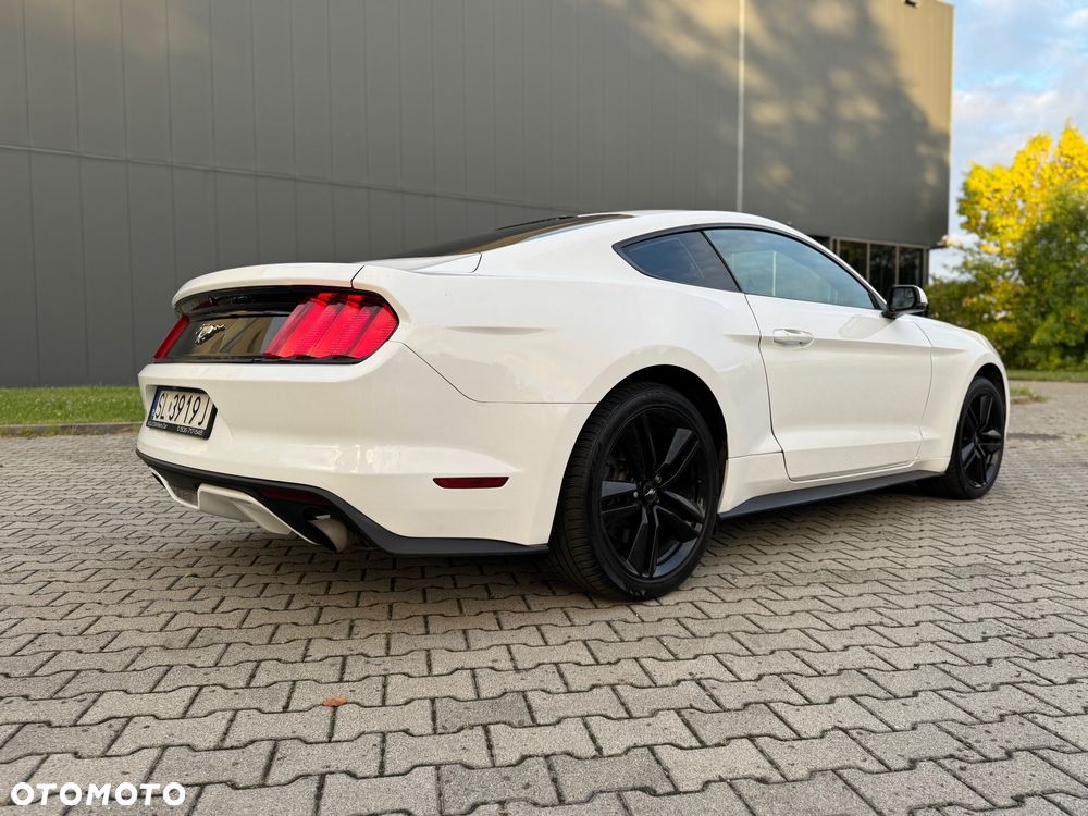 Ford Mustang 2.3 EcoBoost - 6