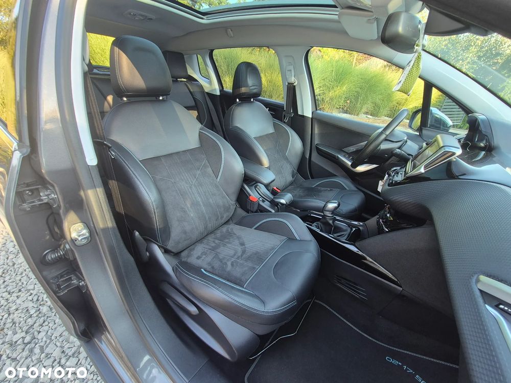 Peugeot 2008 PureTech 110 Stop&Start Crossway - 23