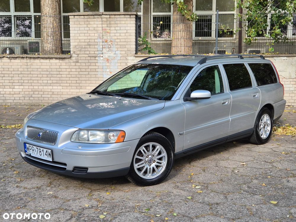 Volvo V70 2.4 Kinetic - 2