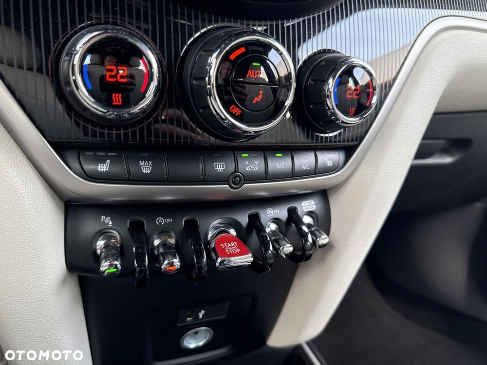 MINI John Cooper Works ALL4 sport - 31