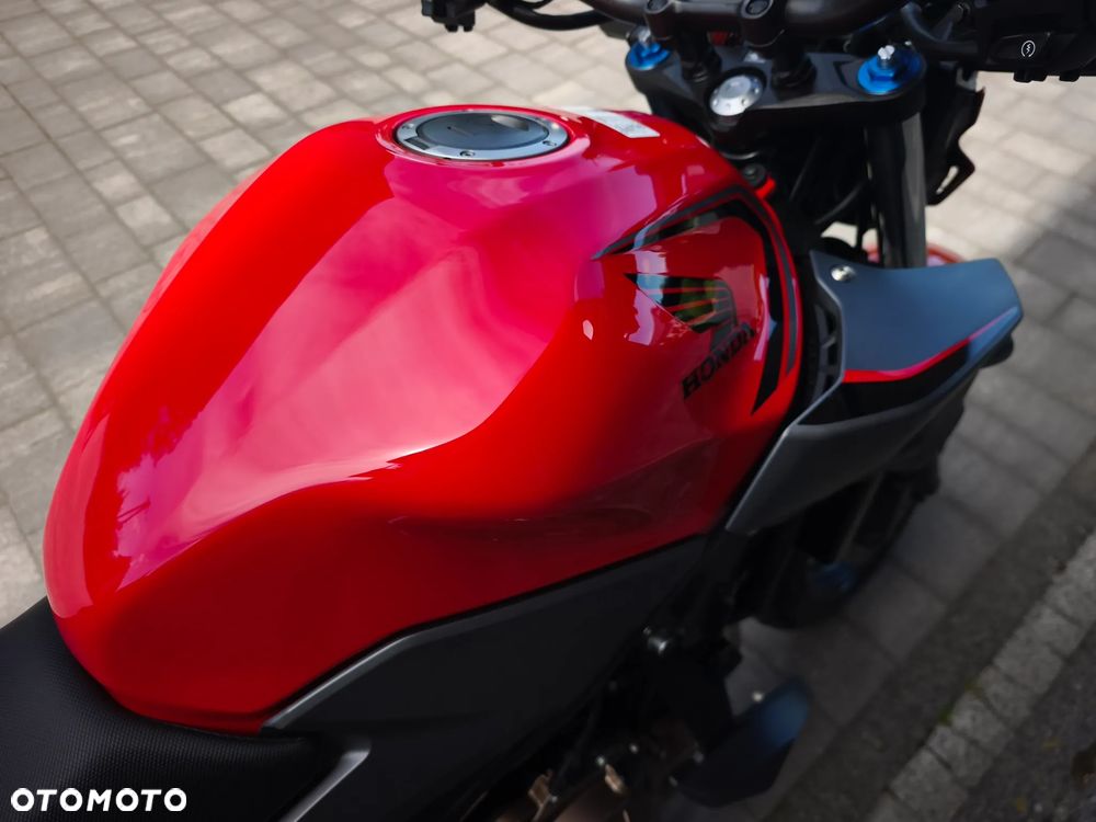 Honda CB - 33
