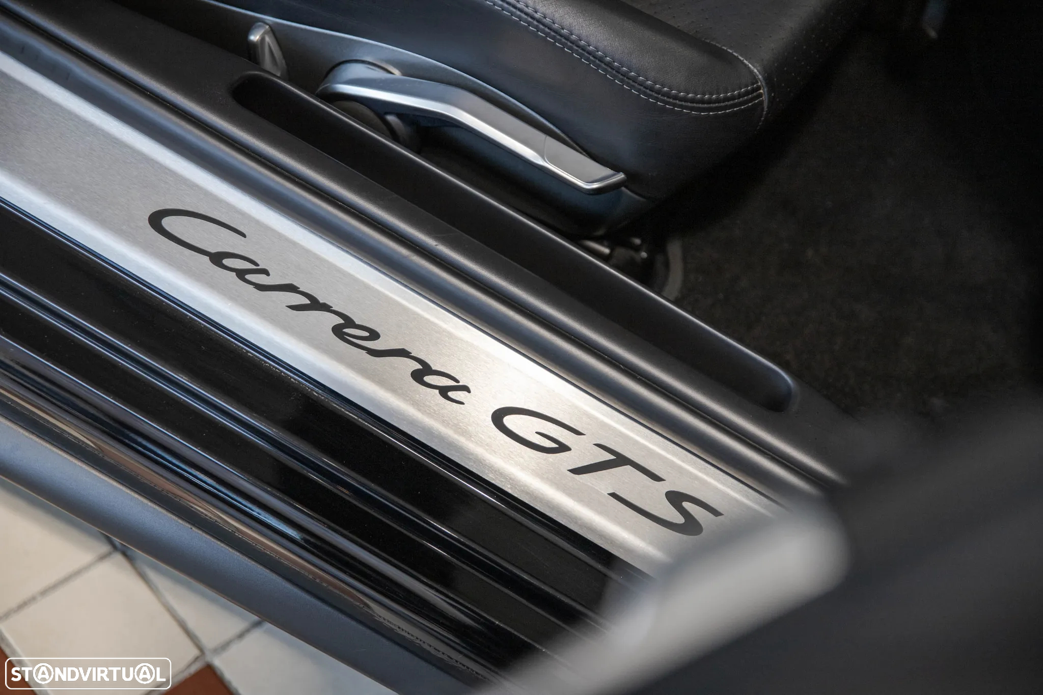 Porsche 911 (997) Carrera GTS Cabriolet - 30