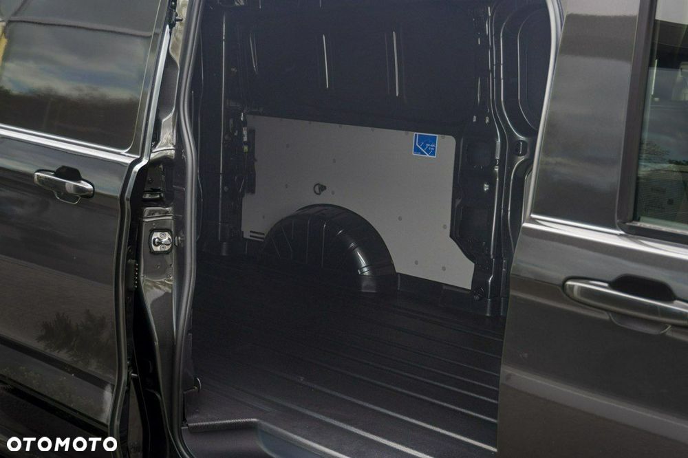 Volkswagen Transporter - 14
